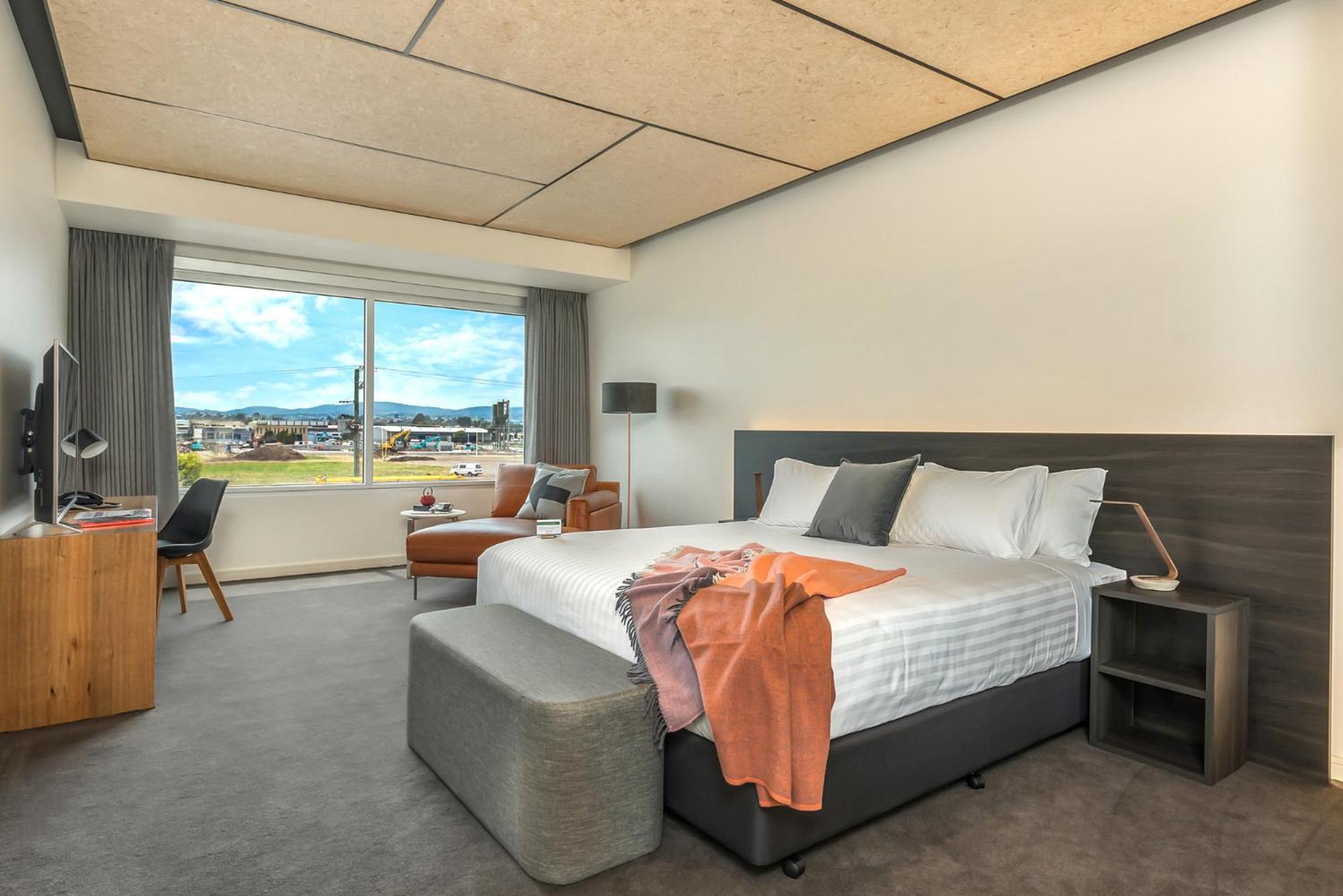 Hotel Peppers Silo Launceston